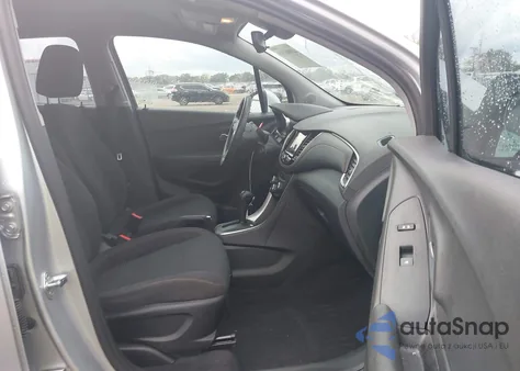 2019 Chevrolet Trax Ls from USA, damaged, VIN 3GNCJKSB9KL245803